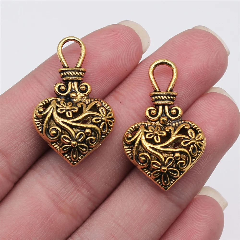 3Pcs 3D Vintage Heart Charm Flower Pattern