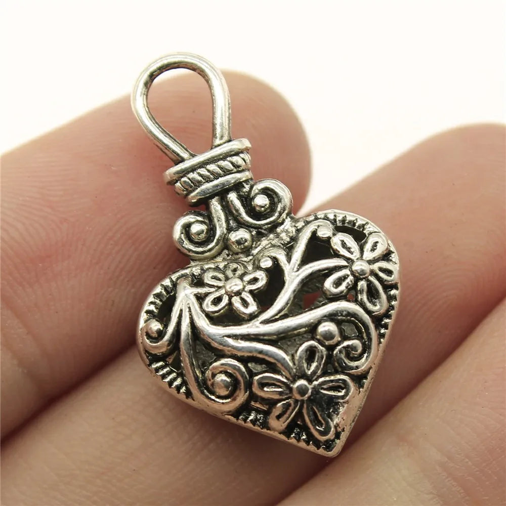 3Pcs 3D Vintage Heart Charm Flower Pattern